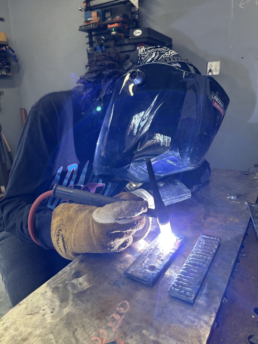Student welding session